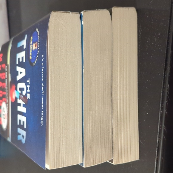 The Teacher by Frieda McFadden, Everything She Feared,Lock the Doors paperback - Picture 5 of 12